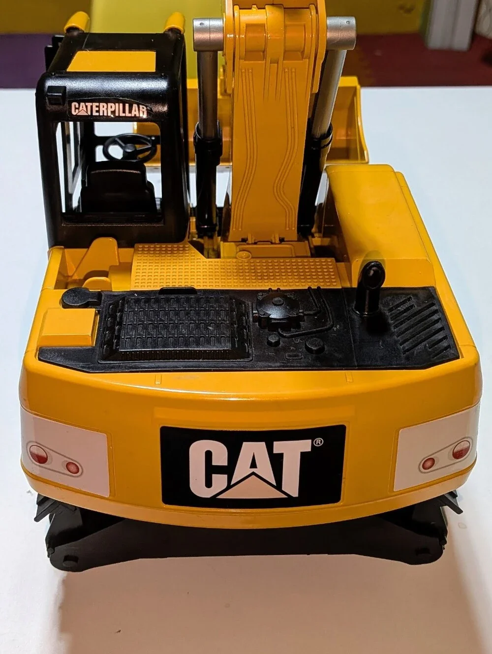 Bruder 02446 Cat® Wheeled Excavator